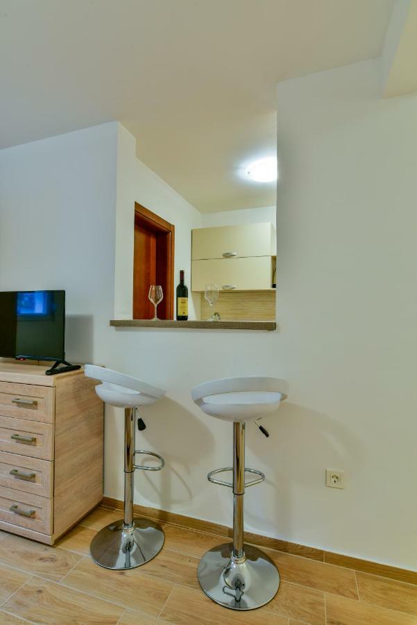 Apartment Marina Kopitovic *
