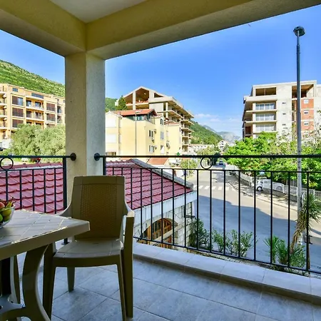 Apartmani Marina Kopitovic Petrovac Exterior photo